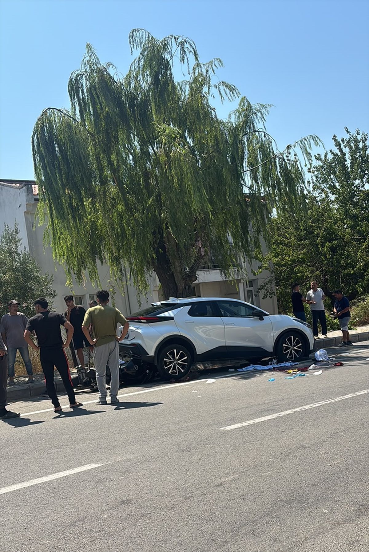 Gökçeada’da Feci Motosiklet Kazası: 2 Genç Hayatını Kaybetti haber görseli