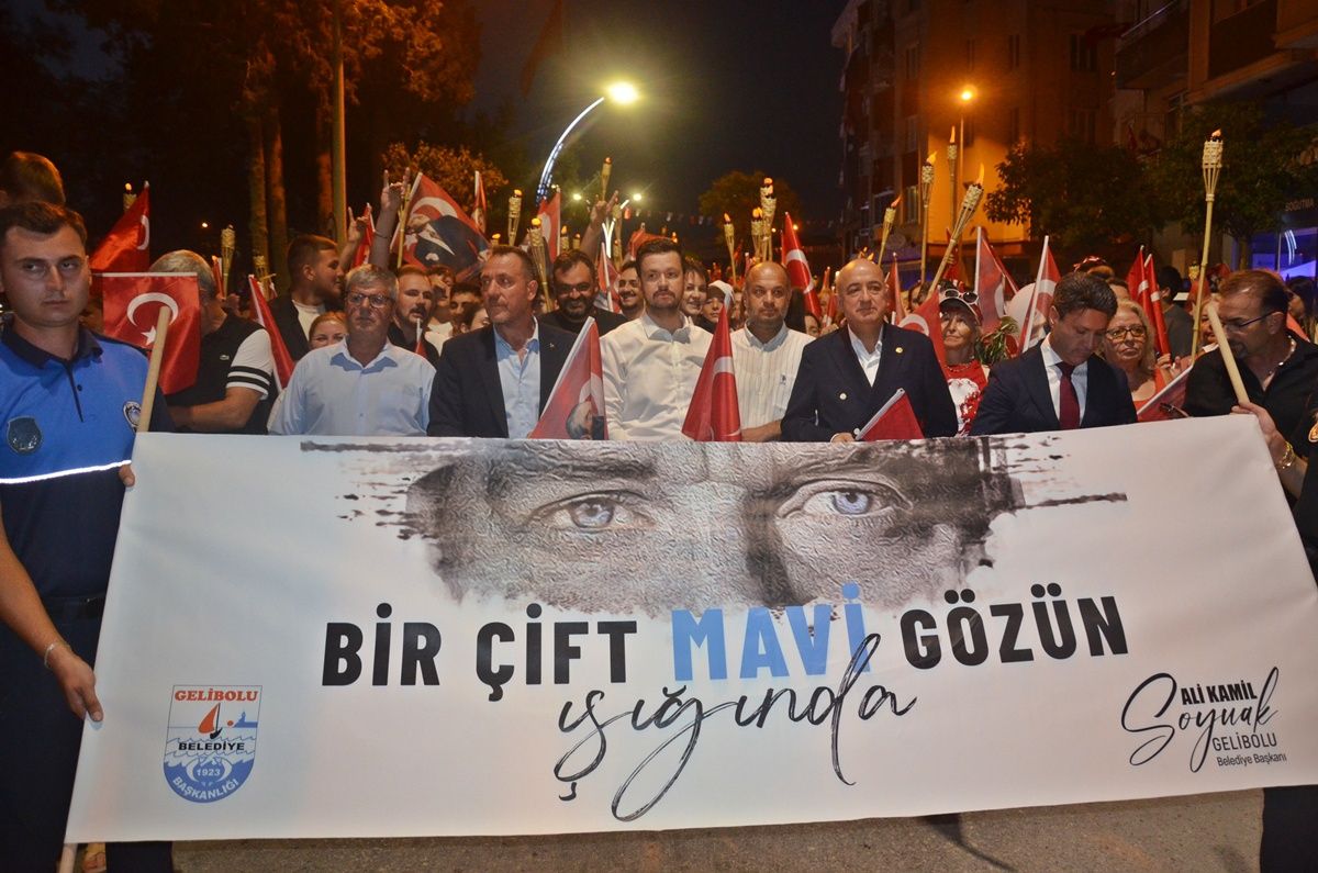 gelibolu da zafer bayrami fener alayiyla kutl 20192120 amp